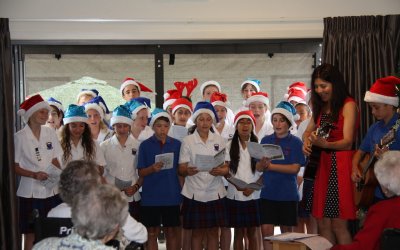 Blue Light Christmas Choir 2017